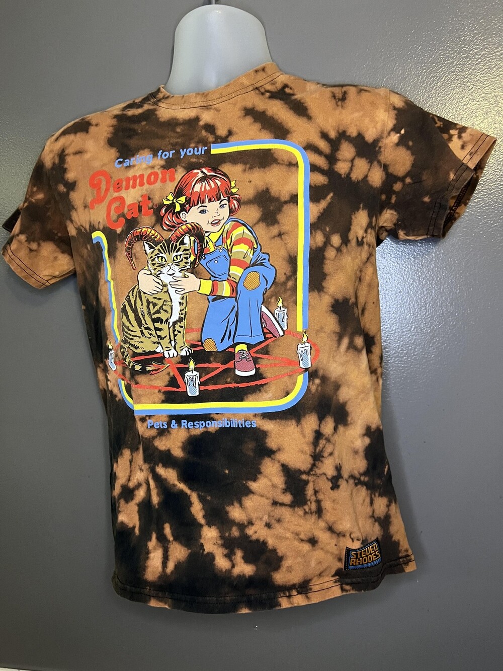 Steven Rhodes Shirt Mens Small Brown Bleach Tie Dye Demon Cat Graphic Tee Horror - Picture 4 of 6